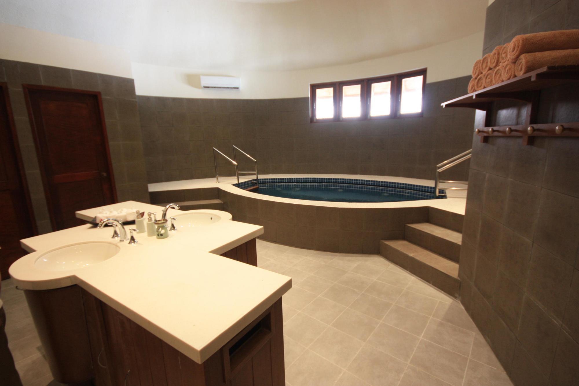 Fuana Inn Hulhumale Ngoại thất bức ảnh