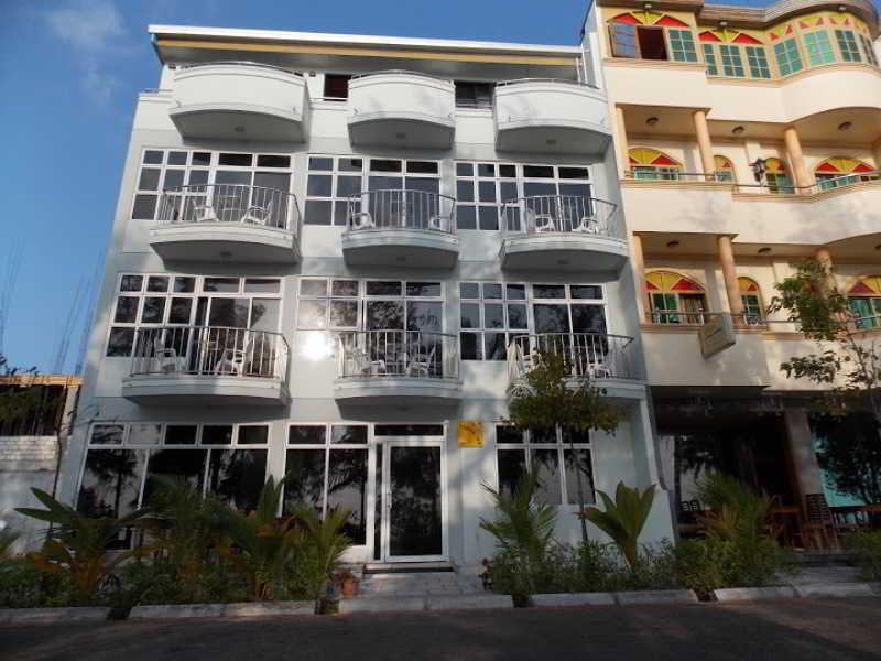 Fuana Inn Hulhumale Ngoại thất bức ảnh