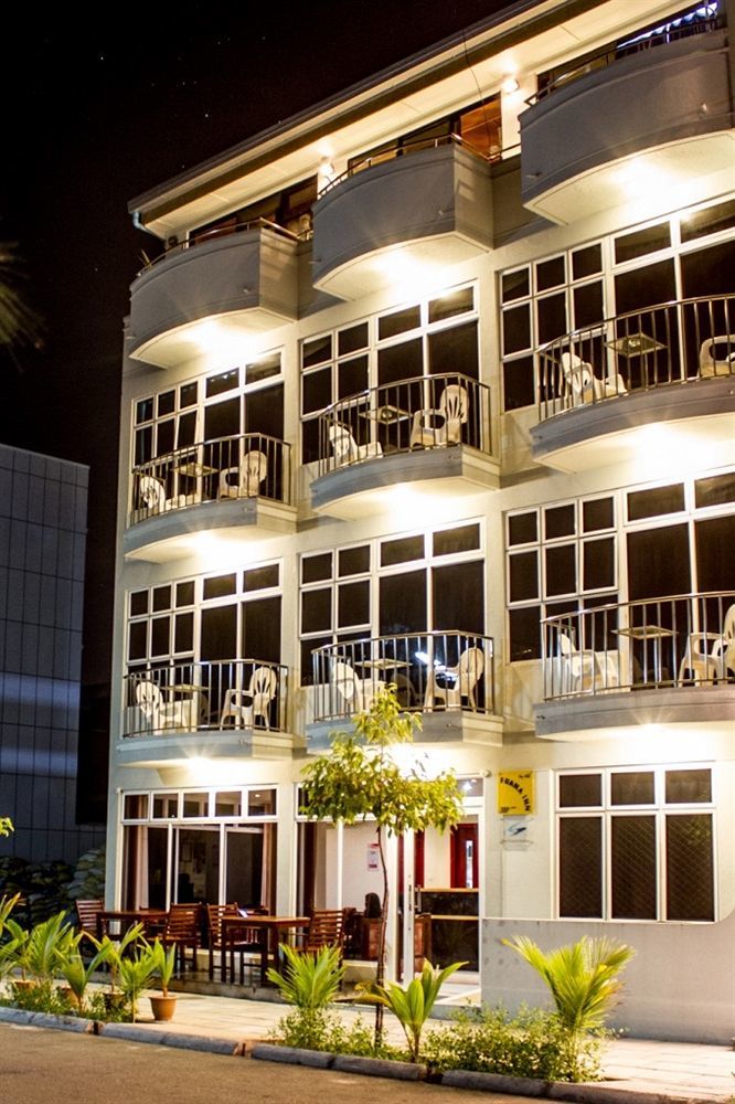 Fuana Inn Hulhumale Ngoại thất bức ảnh